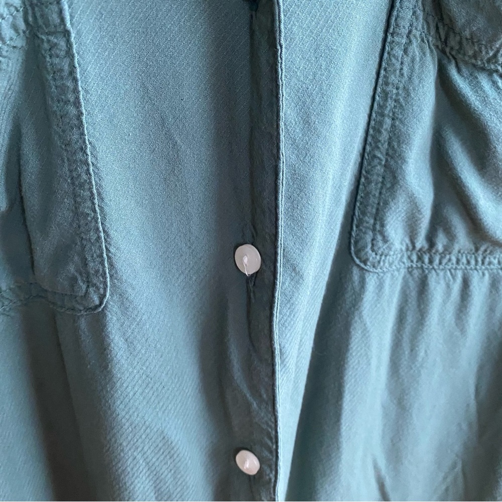 Old Navy Green Button Down Top - image 4